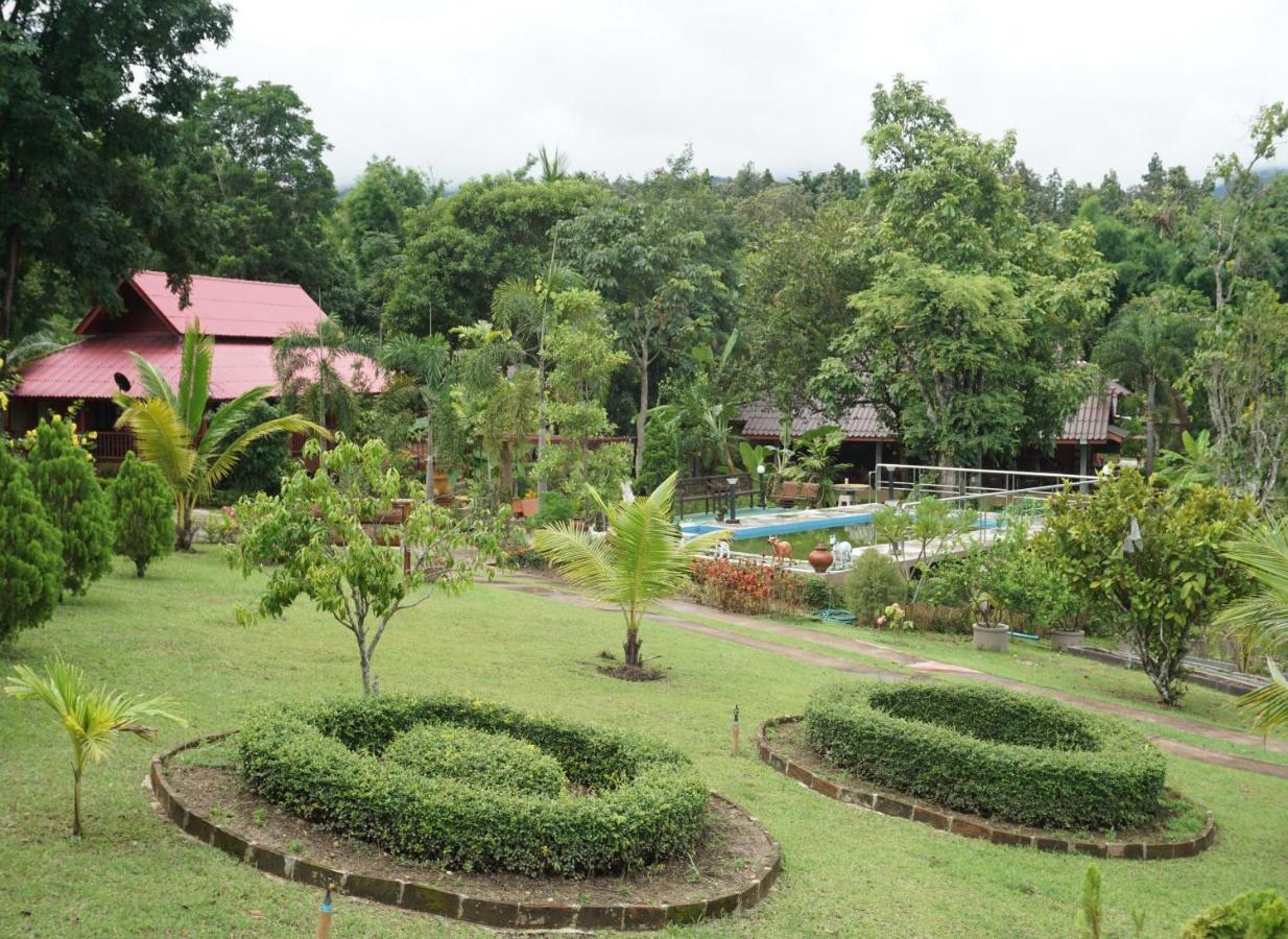 Ban Rai Tin Thai Ngarm Eco Lodge Mae Rim Dış mekan fotoğraf