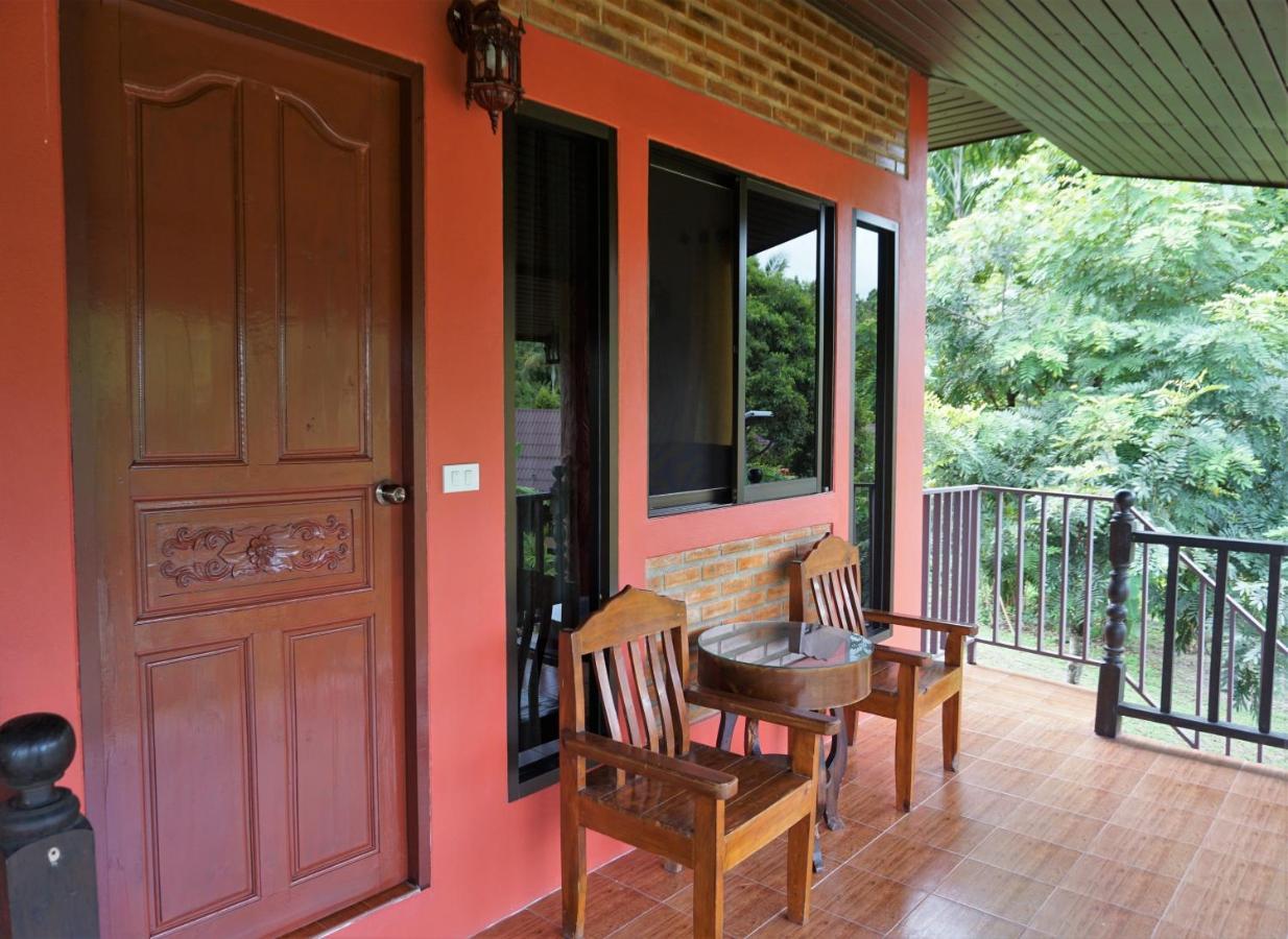 Ban Rai Tin Thai Ngarm Eco Lodge Mae Rim Dış mekan fotoğraf