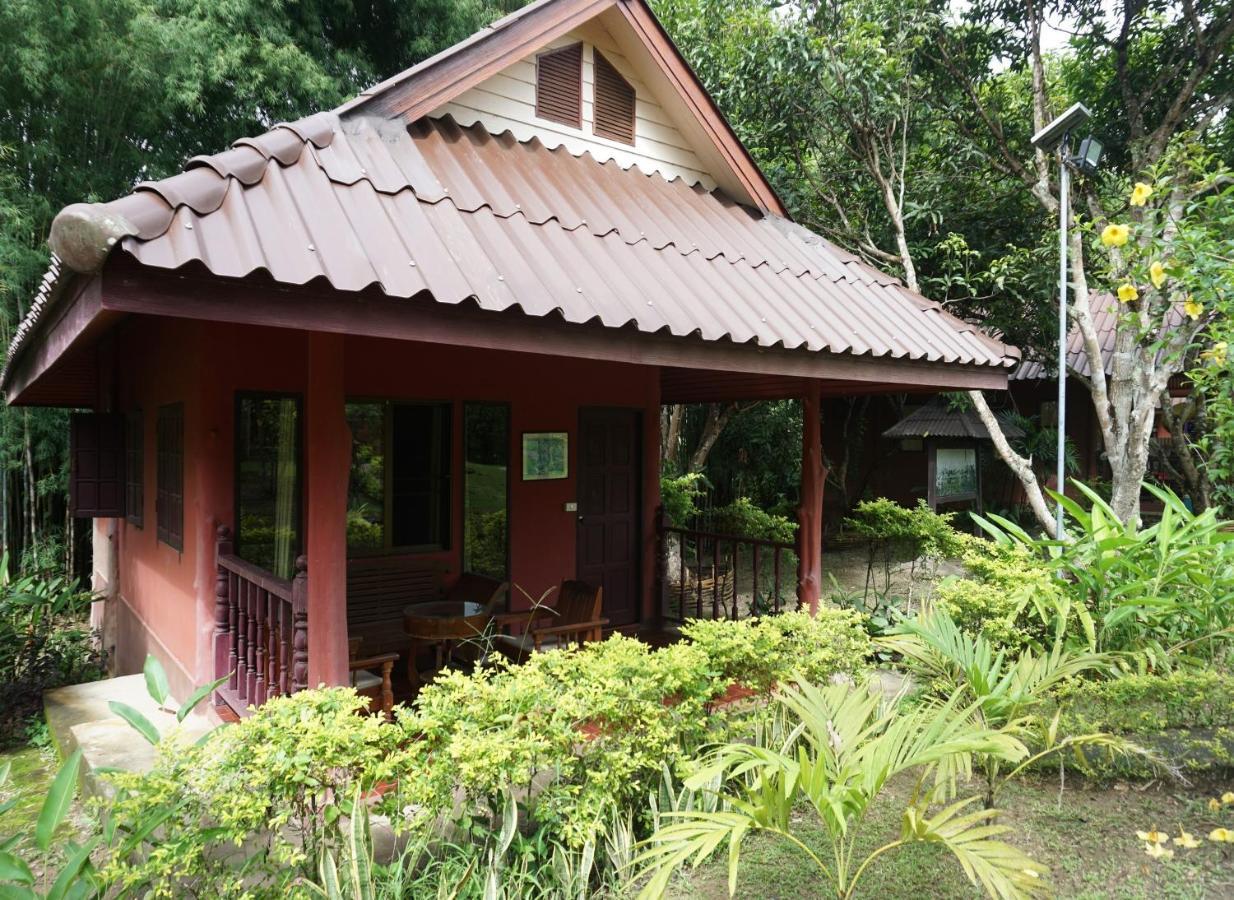 Ban Rai Tin Thai Ngarm Eco Lodge Mae Rim Dış mekan fotoğraf