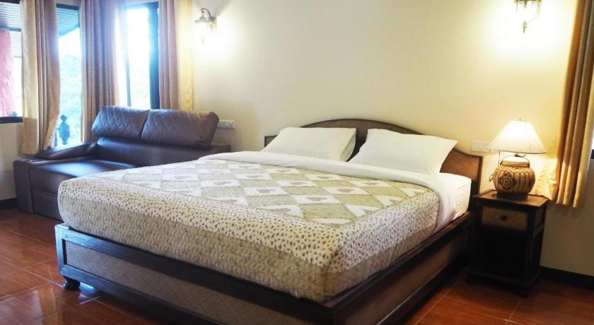 Ban Rai Tin Thai Ngarm Eco Lodge Mae Rim Dış mekan fotoğraf