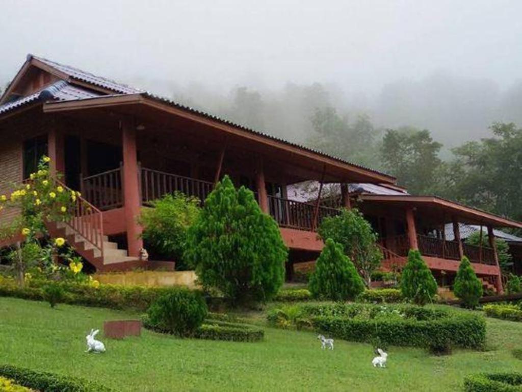 Ban Rai Tin Thai Ngarm Eco Lodge Mae Rim Dış mekan fotoğraf