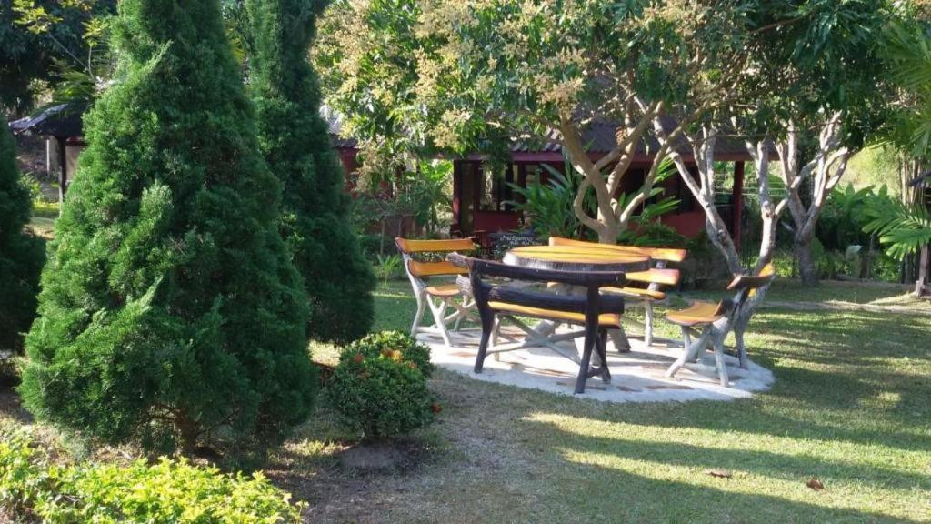 Ban Rai Tin Thai Ngarm Eco Lodge Mae Rim Dış mekan fotoğraf