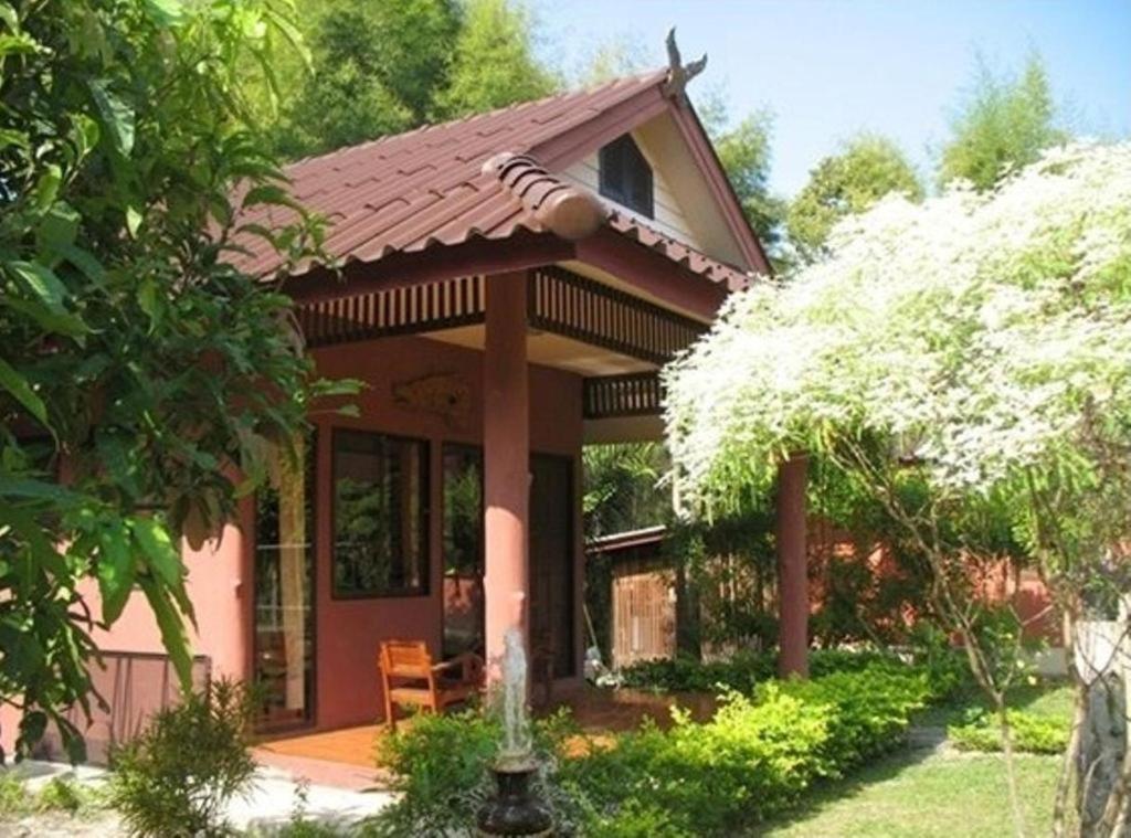 Ban Rai Tin Thai Ngarm Eco Lodge Mae Rim Dış mekan fotoğraf