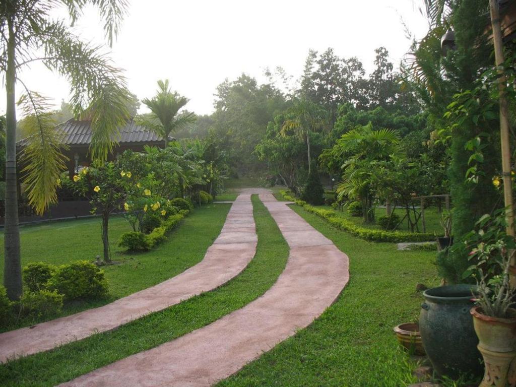 Ban Rai Tin Thai Ngarm Eco Lodge Mae Rim Dış mekan fotoğraf
